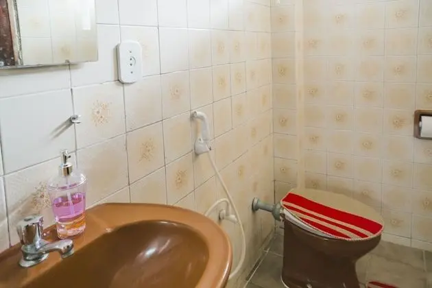 Üç Kişilik Oda, Birden Çok Yatak