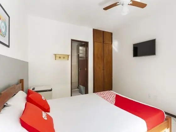 Standard Tek Büyük Yataklı Oda