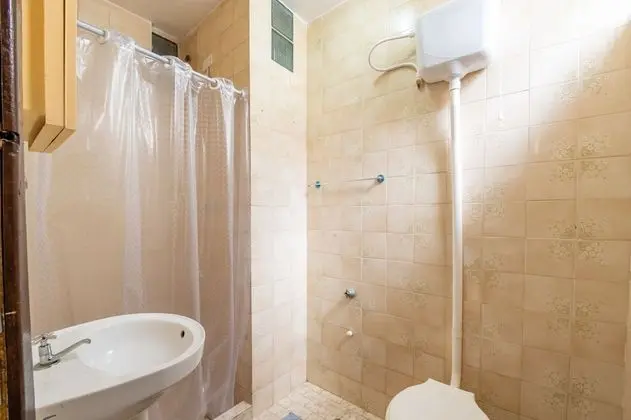 Economy Üç Kişilik Oda