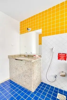 Üç Kişilik Oda, 3 Tek Kişilik Yatak