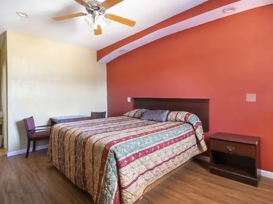 Oda, 1 En Büyük (King) Boy Yatak