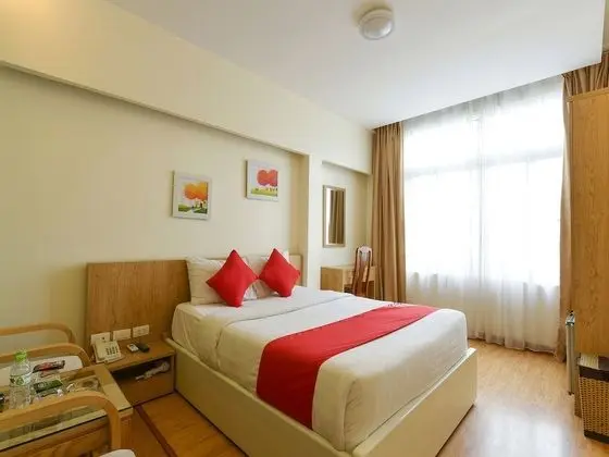Deluxe Tek Büyük Yataklı Oda