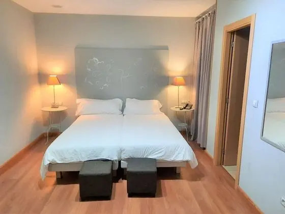 Tek Büyük Yataklı Oda