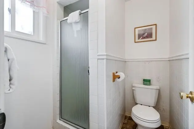 Oda, 1 Büyük (Queen) Boy Yatak