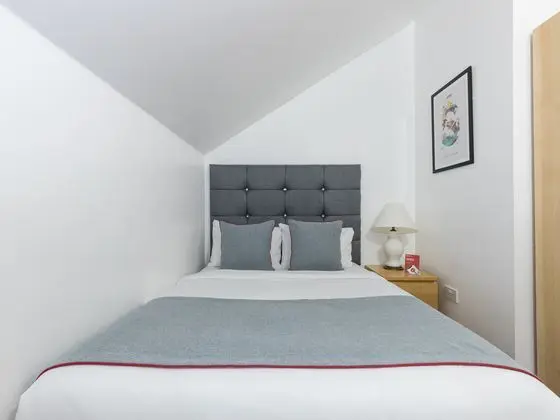 Çift Kişilik Tek Kişi Kullanım With Shared Bathroom
