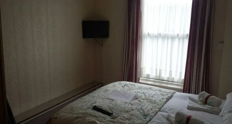 Standard Üç Kişilik Oda, Birden Çok Yatak