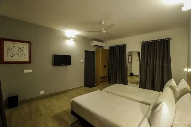 Tek Büyük veya İki Ayrı Yataklı Oda