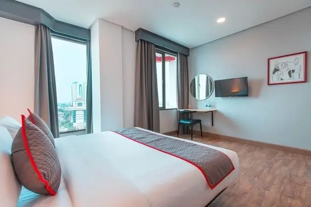 Deluxe Tek Büyük Yataklı Oda