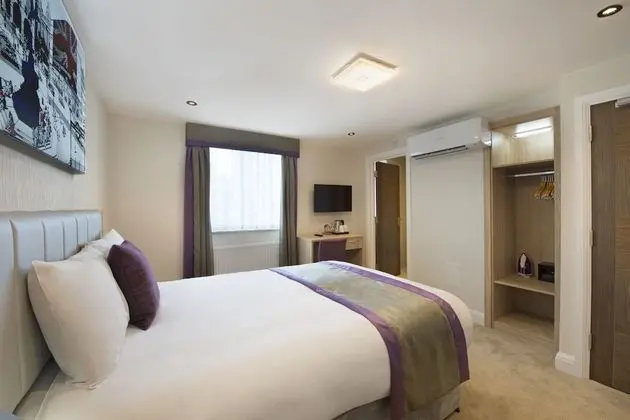 Deluxe Tek Büyük Yataklı Oda