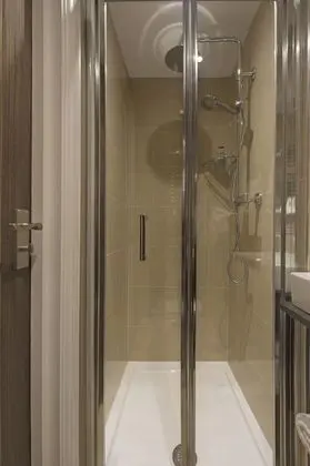 Standard Tek Büyük Yataklı Oda (Small )