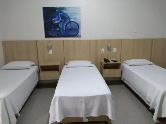 Üç Kişilik Oda, 3 Tek Kişilik Yatak