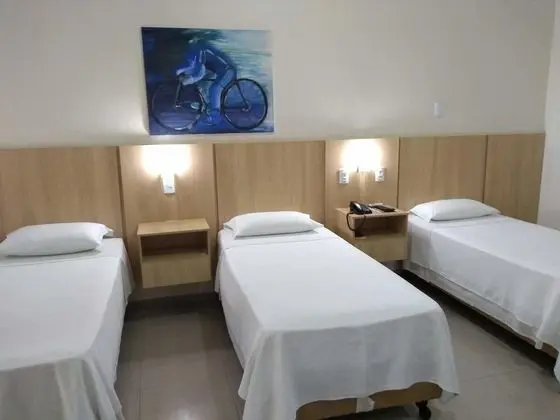 Üç Kişilik Oda, 3 Tek Kişilik Yatak