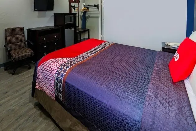 Oda, 1 Büyük (Queen) Boy Yatak