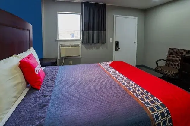 Oda, 1 Büyük (Queen) Boy Yatak