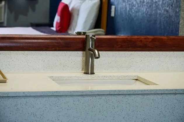 Oda, 1 En Büyük (King) Boy Yatak, Sigara İçilebilir