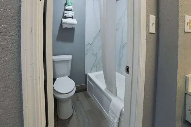 Oda, 1 En Büyük (King) Boy Yatak, Sigara İçilebilir