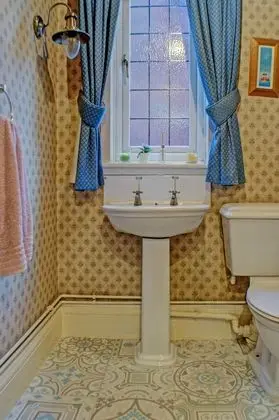Standard Tek Kişilik Oda (Shared)