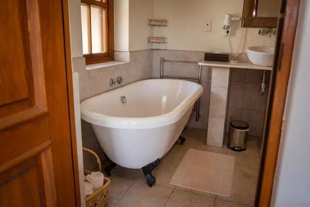 Comfort Tek Büyük veya İki Ayrı Yataklı Oda
