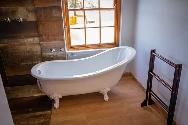 Comfort Tek Büyük veya İki Ayrı Yataklı Oda
