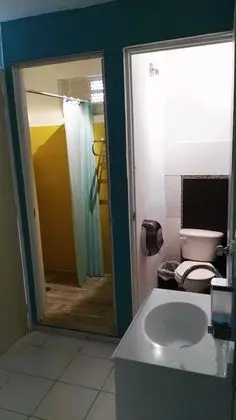 Oda, 1 Çift Kişilik Yatak, Ortak Banyo