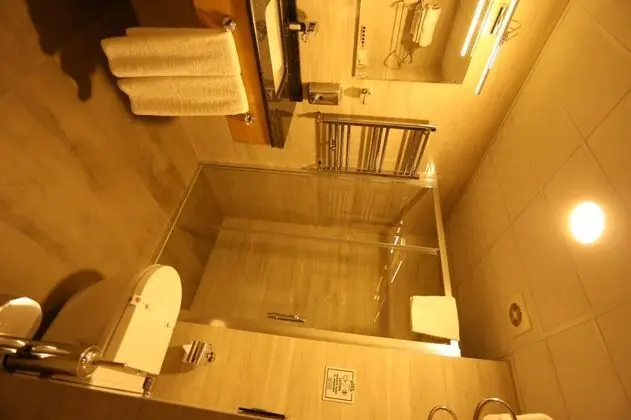 Standart Oda, Şehir Manzaralı