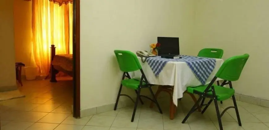 Büyük Yataklı Tek Kişilik Oda