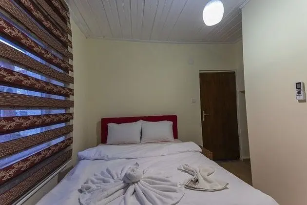 Çift Kisilik  Ekonomik Oda Üst Kat