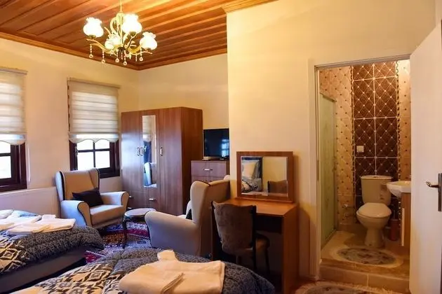 Standard Üç Kişilik Oda, Şehir Manzaralı
