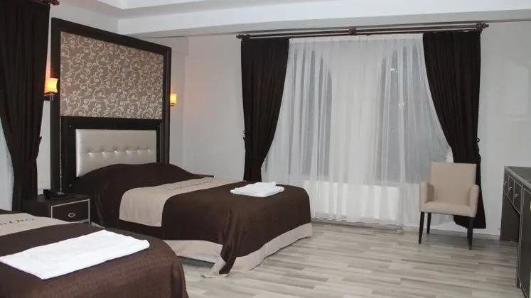 Standart İki Kişilik Oda