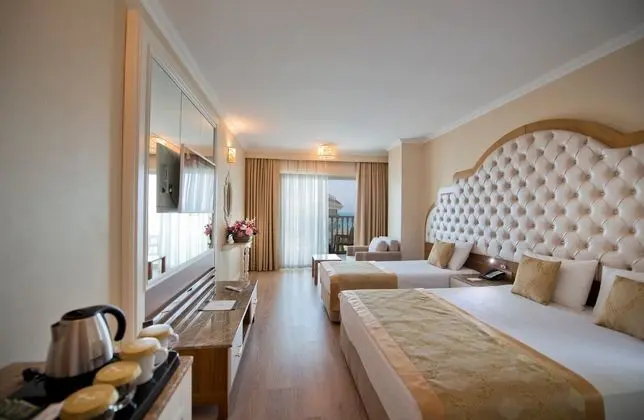 https://imagessl.etstur.com/files/images/hotelImages/test/TR/50230/l/STD2.jpg