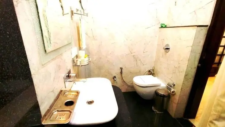 Royal Tek Büyük Yataklı Oda, 1 Büyük (Queen) Boy Yatak