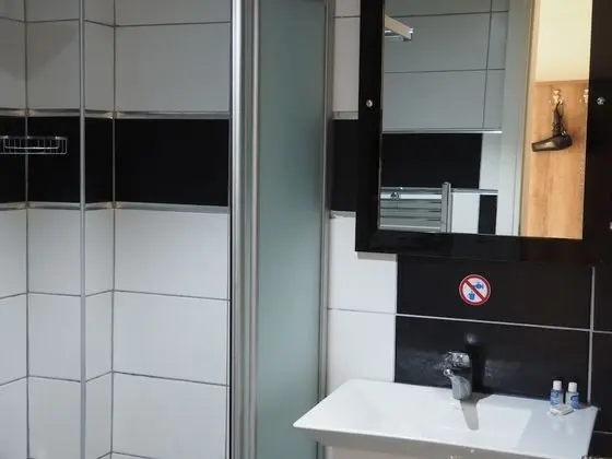 Standard Tek Büyük veya İki Ayrı Yataklı Oda, 1 Yatak Odası
