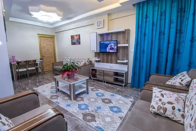 Şehir Manzaralı Suit Oda