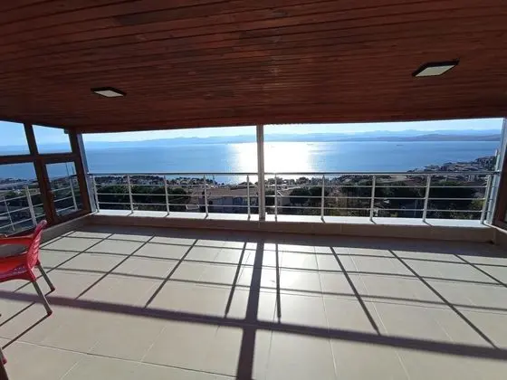 Daire-İki Yatak Odalı, Deniz Manzaralı