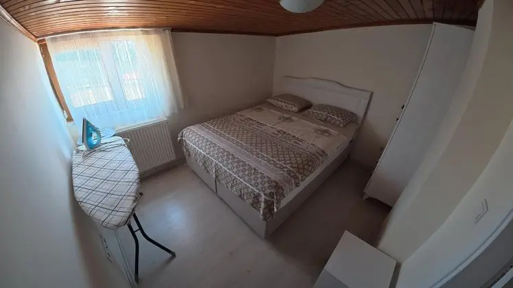 Daire-İki Yatak Odalı, Deniz Manzaralı