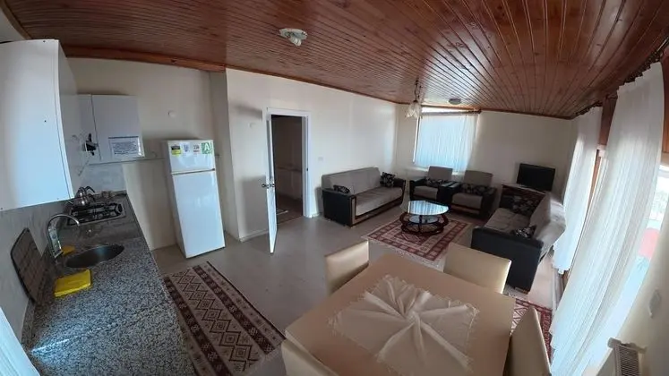 Daire-İki Yatak Odalı, Deniz Manzaralı