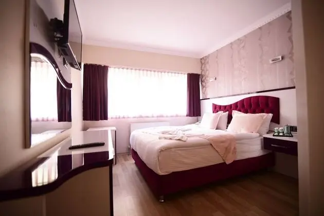 Standard Tek Büyük veya İki Ayrı Yataklı Oda, 1 Çift Kişilik Yatak, Şehir Manzaralı