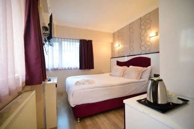 Standard Tek Büyük veya İki Ayrı Yataklı Oda, 1 Çift Kişilik Yatak, Şehir Manzaralı