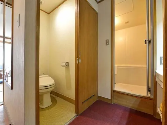 Oda, Özel Banyo (Japanese-western style)