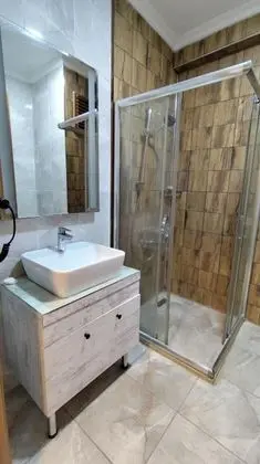 Triple, Deniz Manzaralı