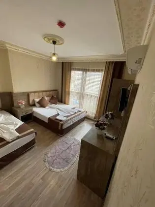 Family Room, Garden View