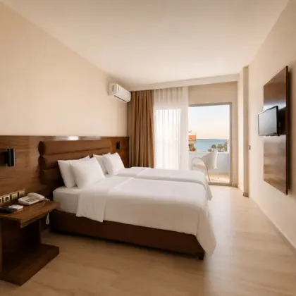 Standart İki Ayrı Yataklı Oda,kısmi Deniz Manzaralı,balkonlu