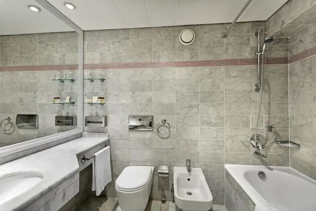 Standard Tek Büyük veya İki Ayrı Yataklı Oda