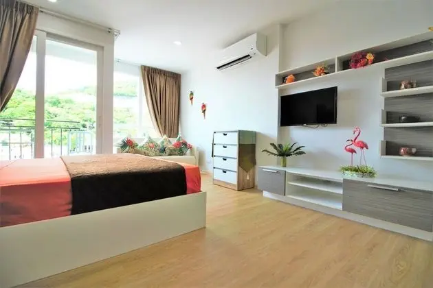 Deluxe Stüdyo, 1 Büyük (Queen) Boy Yatak, Balkon, Dağ Manzaralı