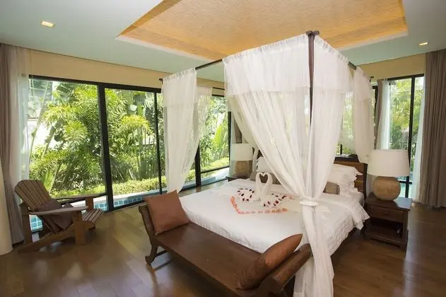 Deluxe Pool Villa