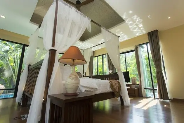 Deluxe Pool Villa