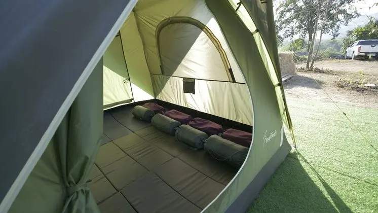 Basic Çadır, Ortak Banyo (4 Persons)