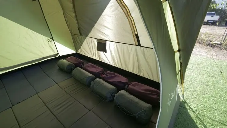 Basic Çadır, Ortak Banyo (4 Persons)