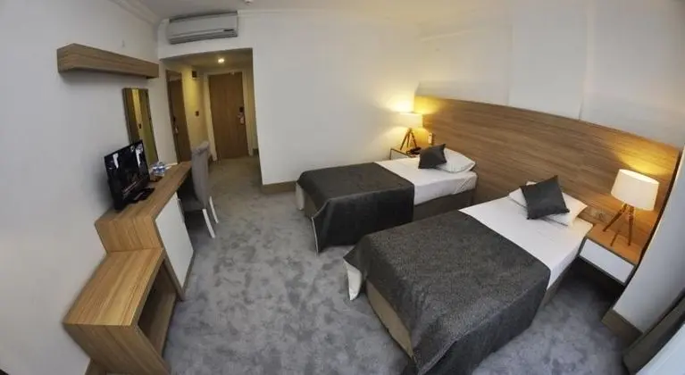 Standart Oda, Şehir Manzaralı