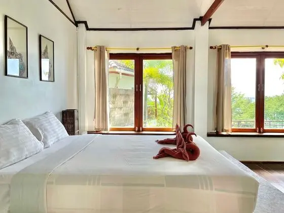 Garden View Bungalow
